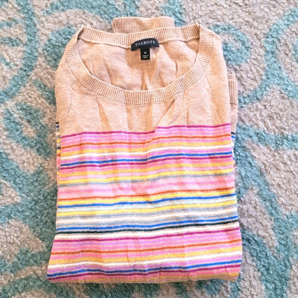 TALBOTS LIGHTWEIGHT SWEATER